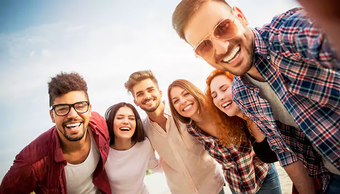 Socializing Strategies: Expert Tips for Making Friends as an Adult